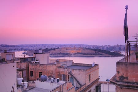 Valletta Townhouse