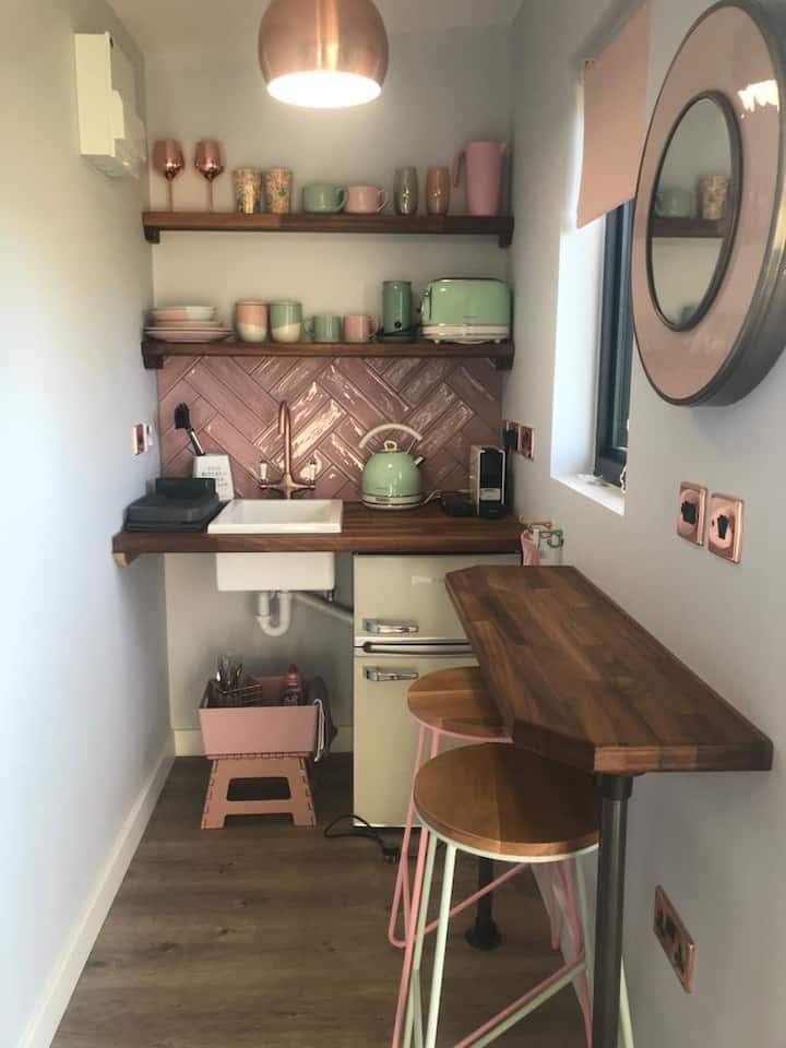 Coco Cabina-new Log Cabin In Somerton, Somerset - Glastonbury
