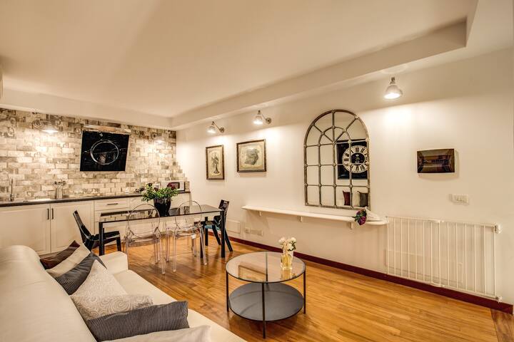 Pantheon Miracle Suite gallery image 3