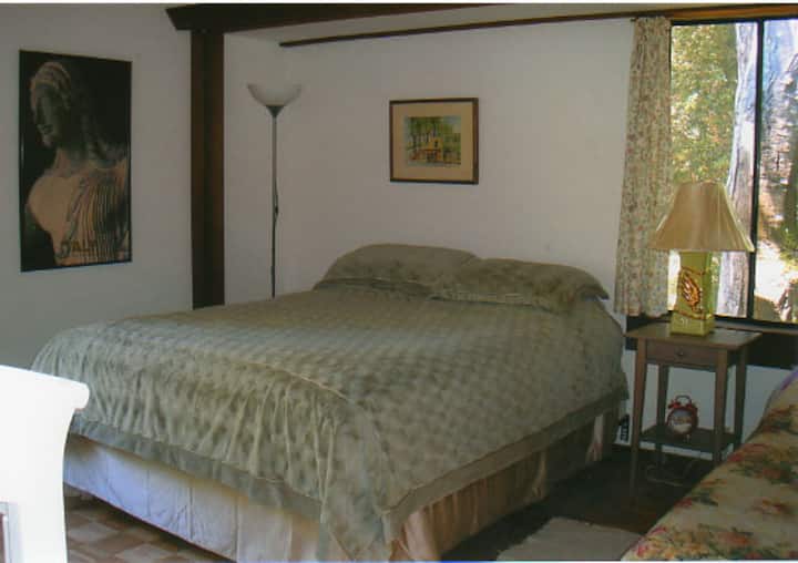 Cozy Inverness cabin close to Tomales bay Houses for Rent in Inverness, California, United