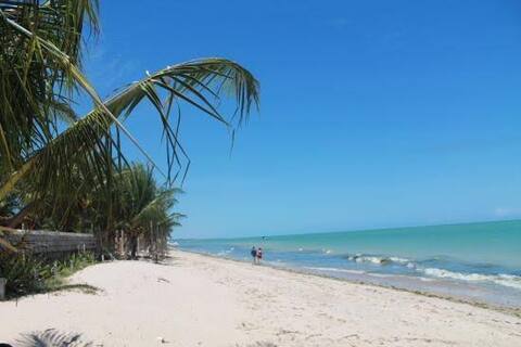 Furnished house close to Maria Farinha beach