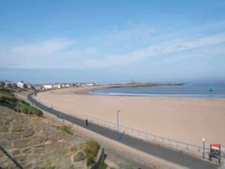 NewbigginbytheSea Holiday Rentals & Homes England, United Kingdom
