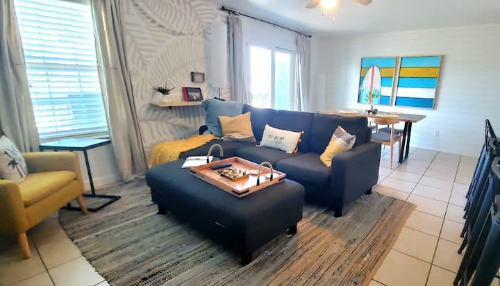 Njoo ufurahie vitu vyote vya Kisiwa na ujisikie nyumbani. 