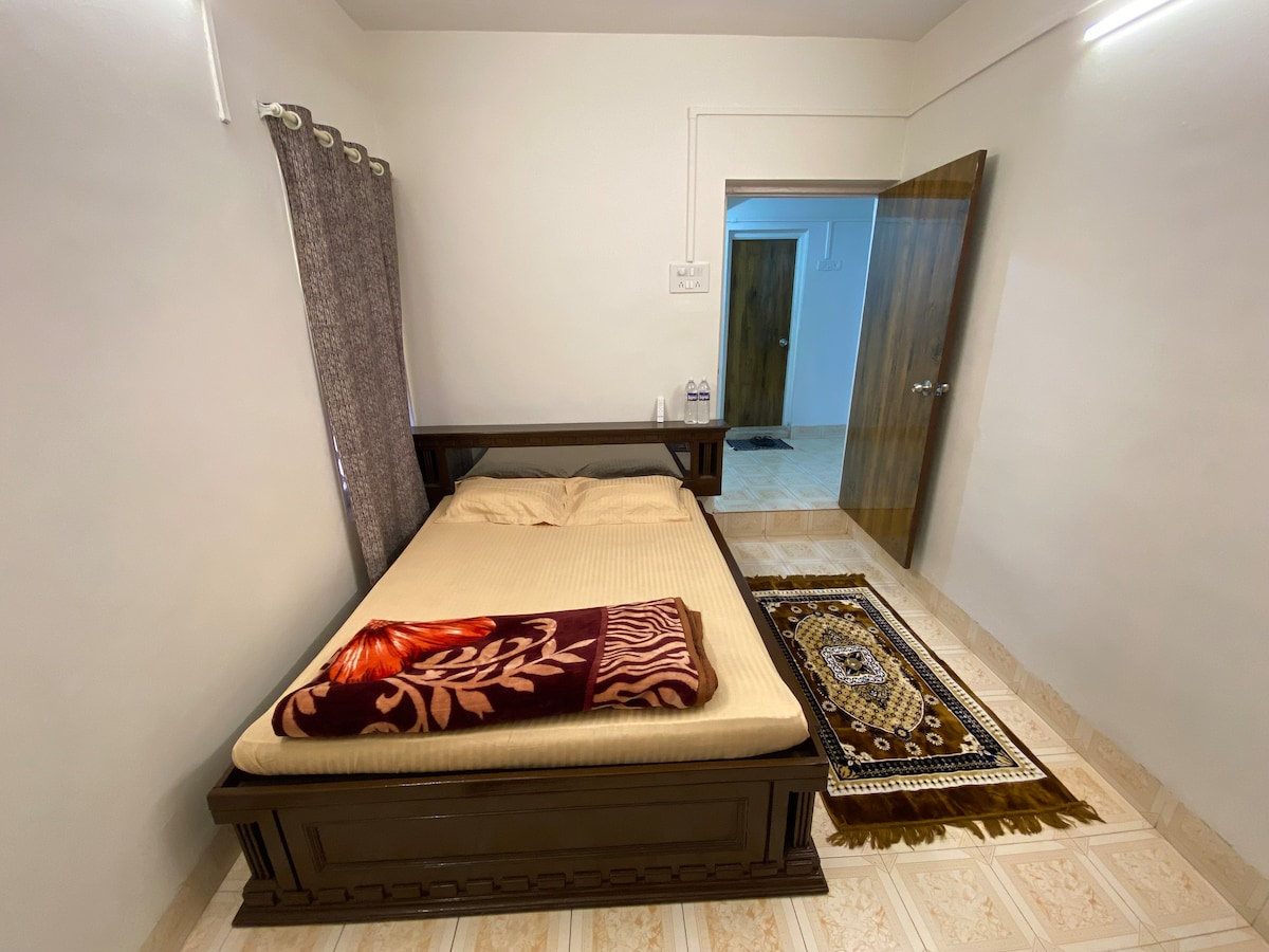 חדר שינה מס '3  מצויד במאווררים חכמים (BLDC Motors & Remote מופעל) 