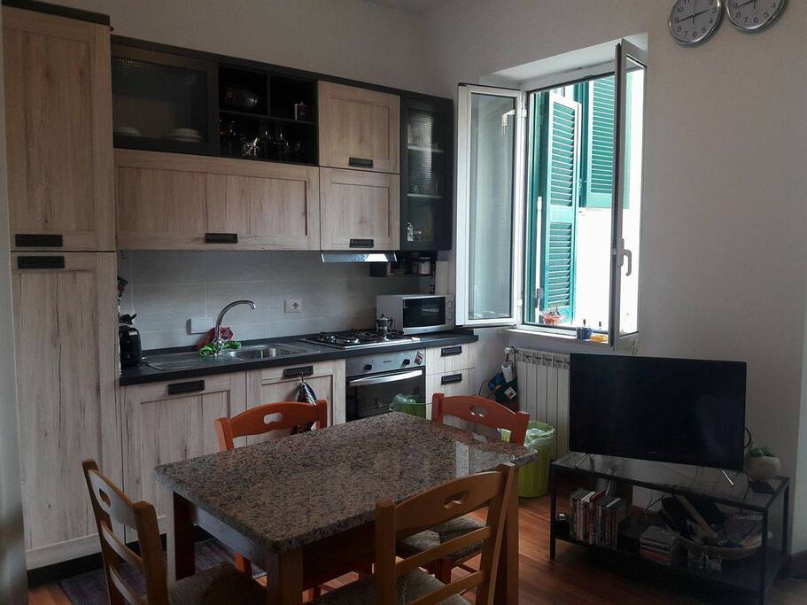 cucina attrezzata di tutti i confort