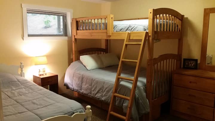 chumba cha kulala cha ghorofa ya chini