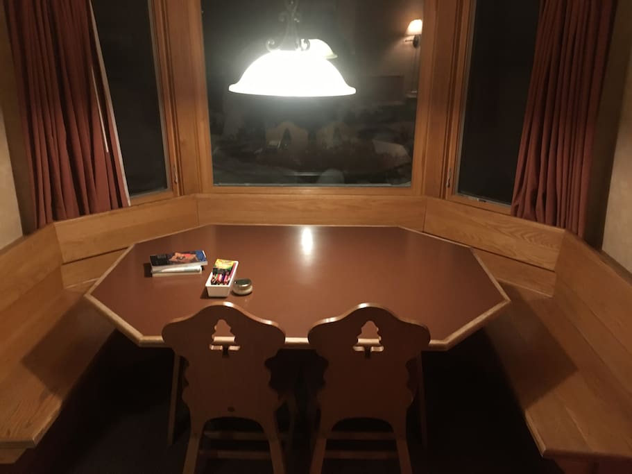 Dining area with bay windows