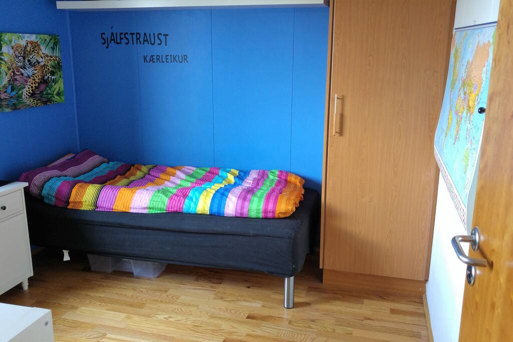 Kids room 1