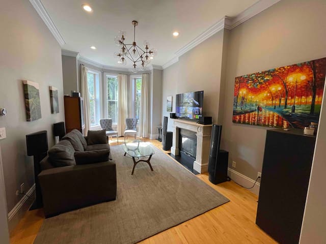 South End 1800sqft 2BR Audiophile Paradise