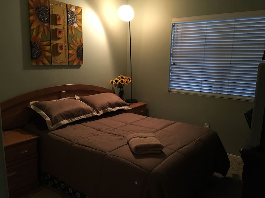 Enough space, comfortable, clean ...