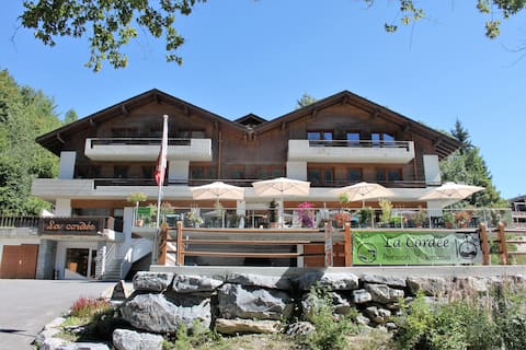 Private Dorms for groups + Breakfast