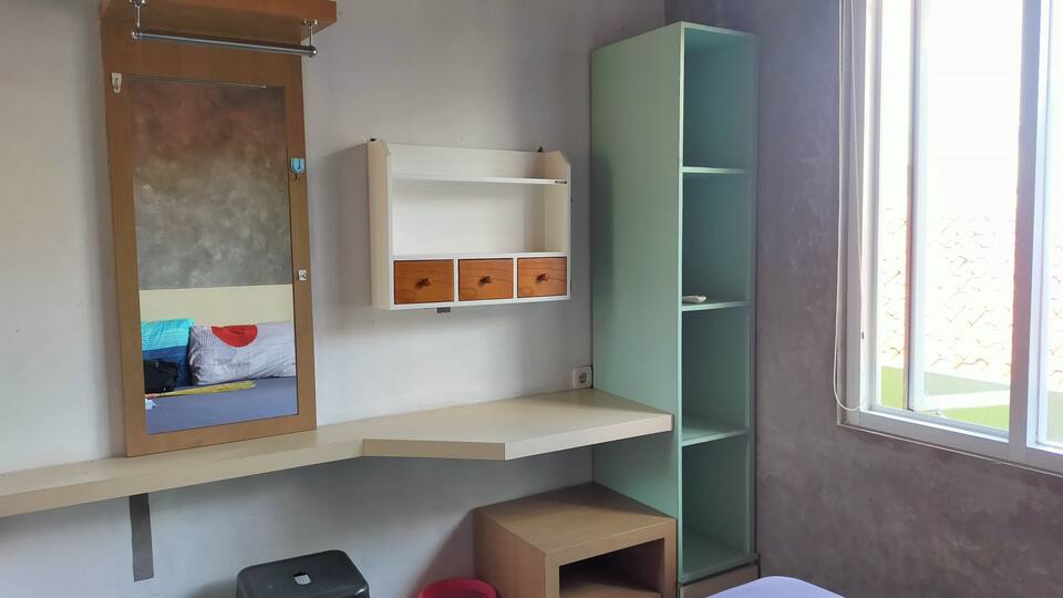 Charming standard room at a mini hotel in Menteng
