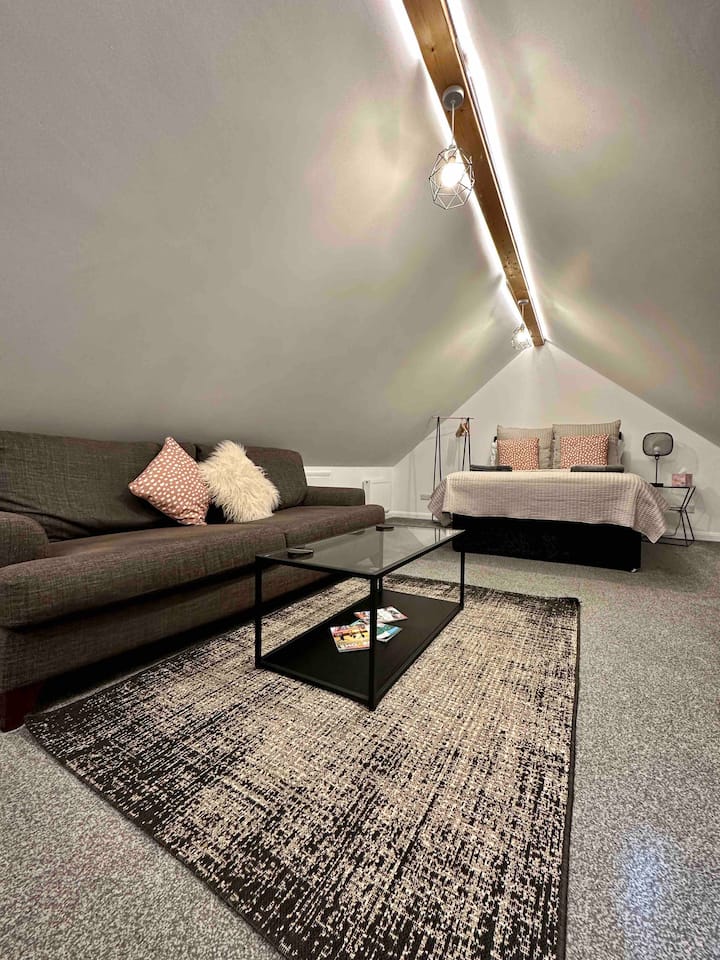 Private Studio In Beautiful Location With Parking - Topsham