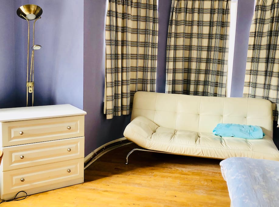 There is a Sofa bed so extra guest can stay at an extra charge.