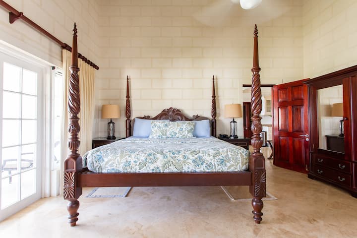King bed - three of four bedrooms have King Beds