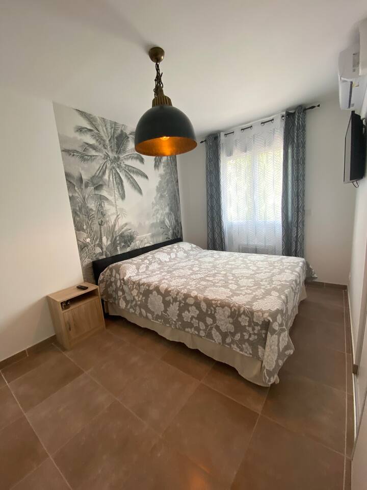 საძინებელი 1