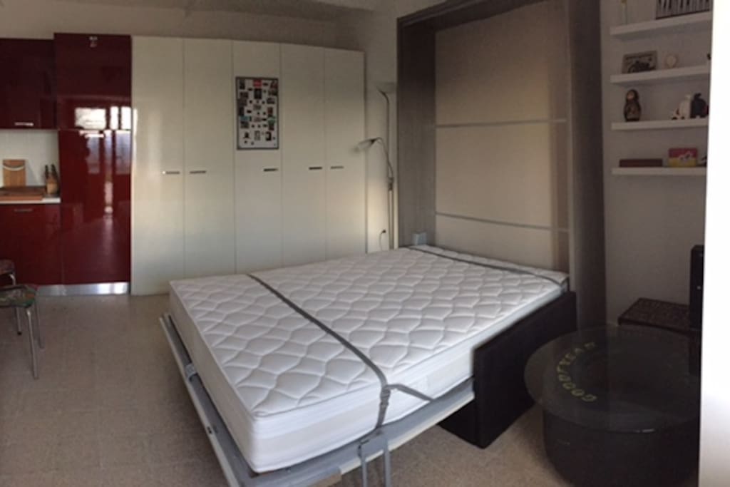 Comfortable double sized wall bed (real mattress)