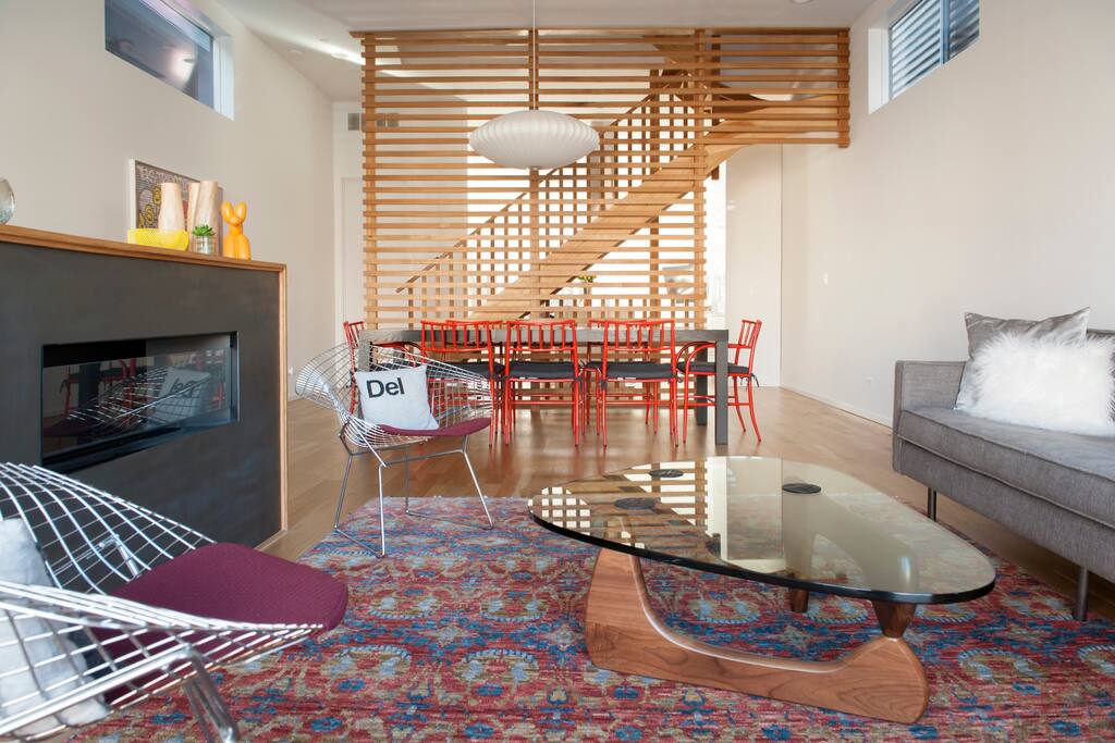 1st floor living room