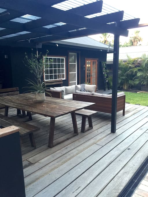Front deck