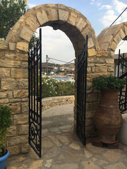 Entrance/Exit