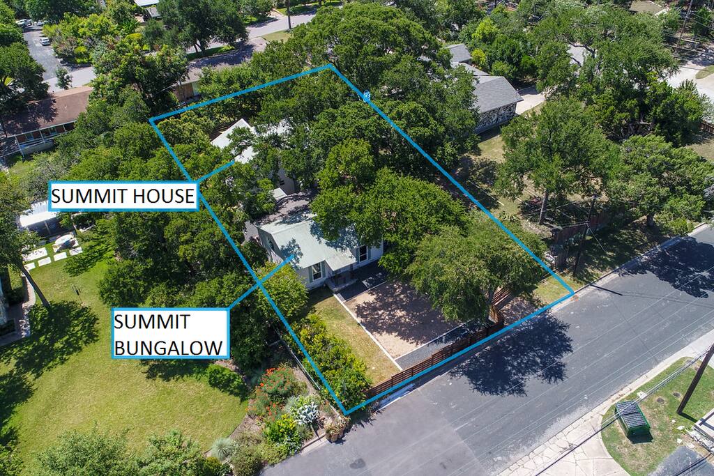 Large fenced in property with two homes all to yourself!