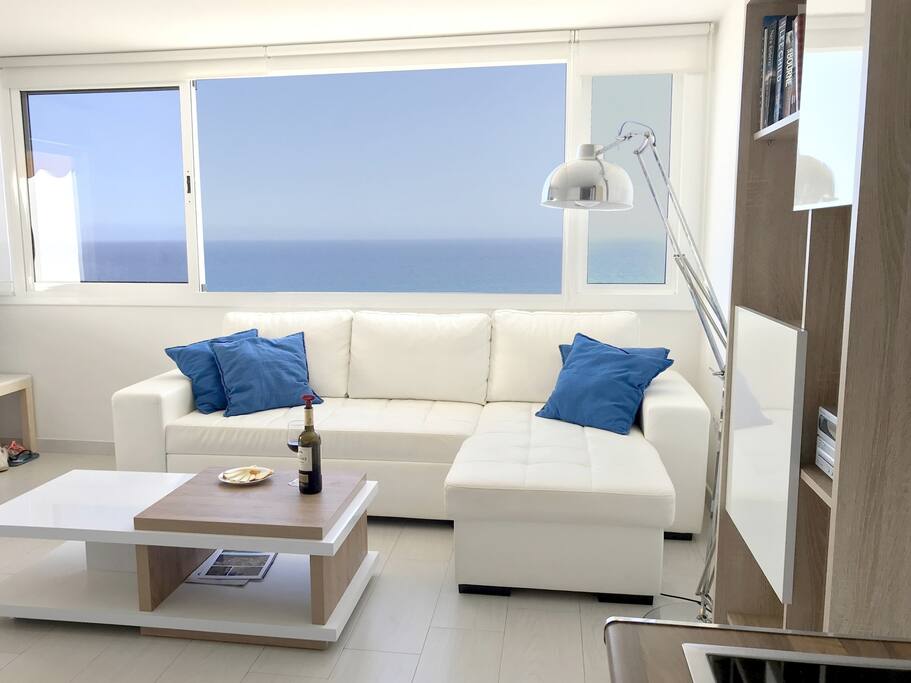 Wohnzimmer und Meeressicht
