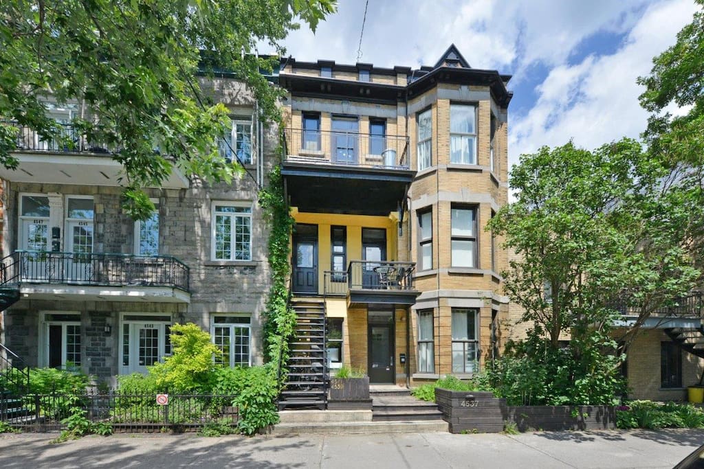 Triplex typique du Plateau Mont-Royal