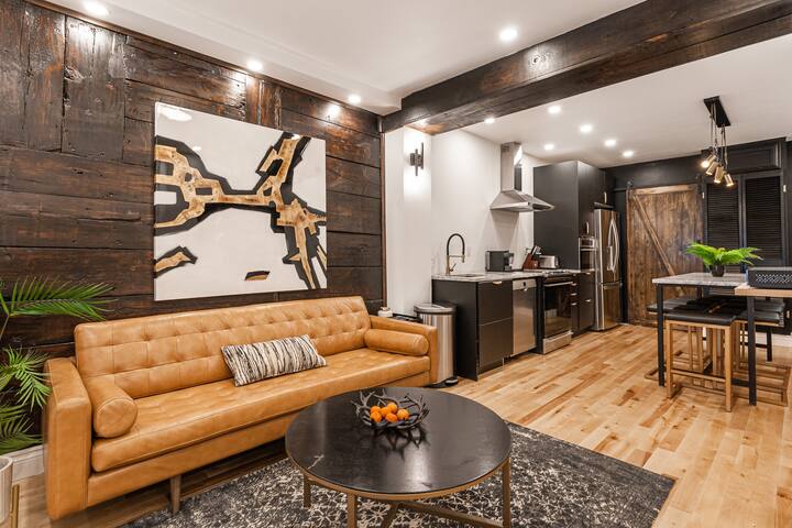 House on the MAIN – Two Huge Patios on St Laurent. gallery image 2