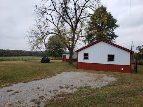 Country Cottage in the Shawnee