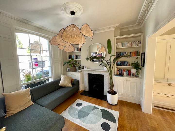 Georgian Townhouse In Islington's Finest Area. - London