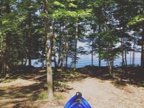 Stix N Stones (Includes Light Breakfast & Kayaks)