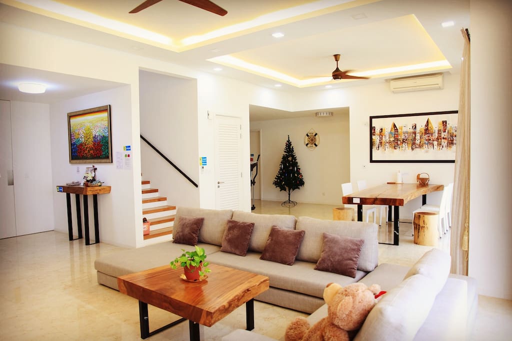 spacious living room