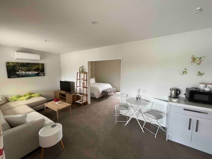 Blue Spur Holiday Rentals & Homes Blue Spur, Hokitika, New Zealand