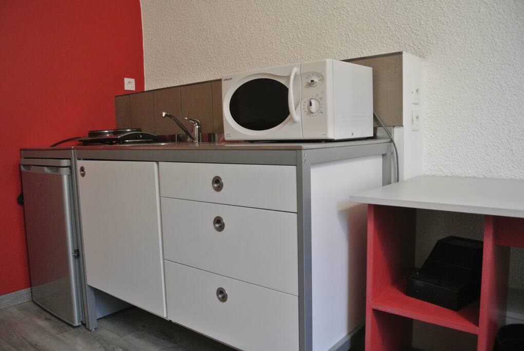 kitchenette ...