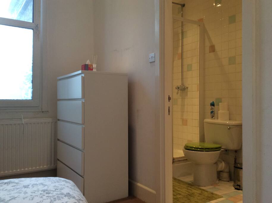 En-suite bathroom