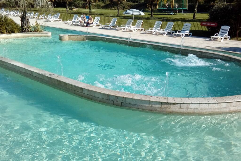 Piscine à vagues