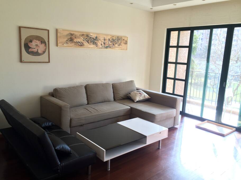sofabed,excellent sunshine