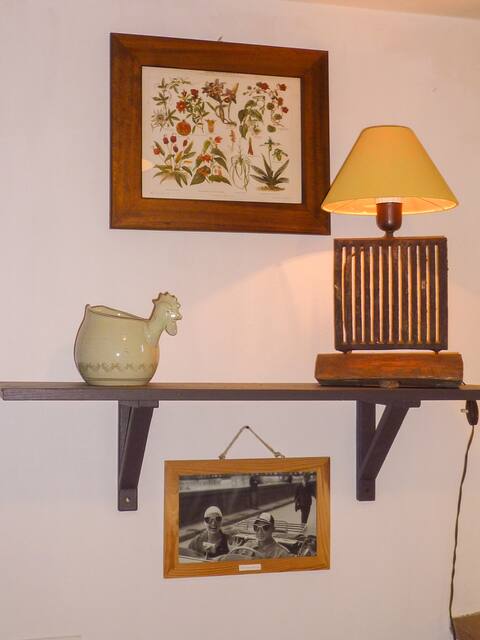 Popular Airbnb listing: Cozy suite overlooking Chianti 20 km to Florence in Montespertoli