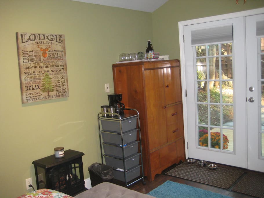 Armoire for clothes