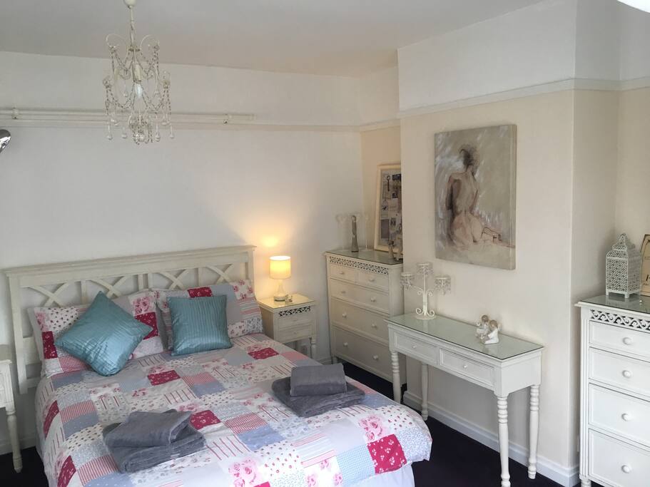 Ensuite bedroom