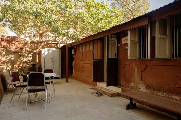 Matheran Bungalow - Rooms, A Free WiFi Homestay