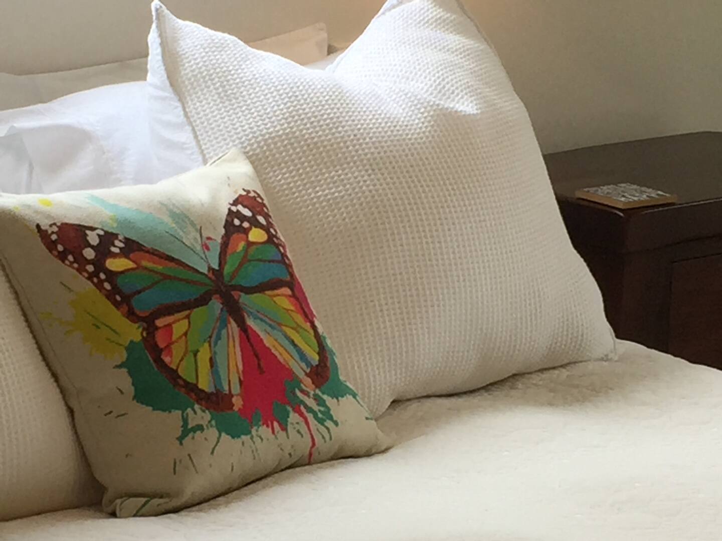 Off The Beaten Track - The Country Cottage 5