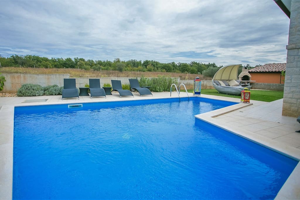 Holiday Home Swimming Pool