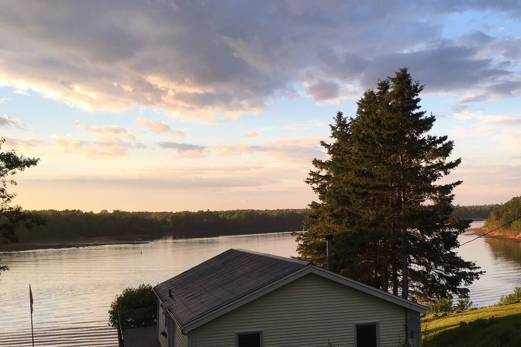 Riverpeek Rest on Montague River Guest suites for Rent in Montague, Prince Edward Island, Canada