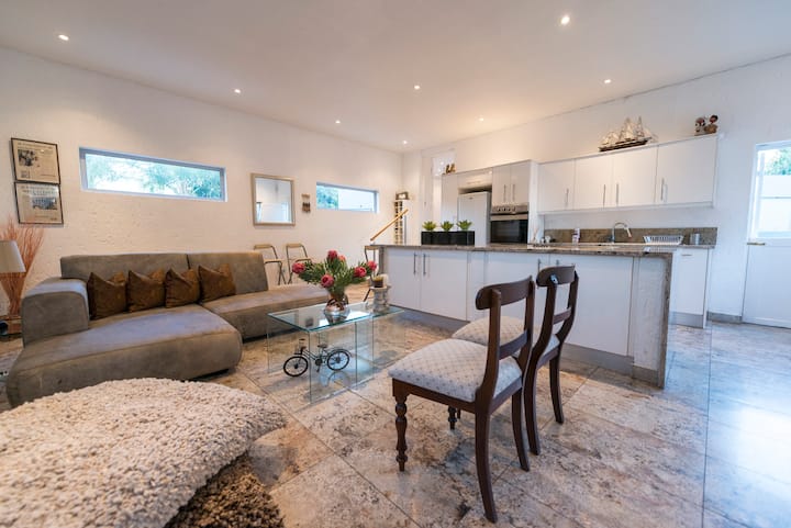 Modern Sandton Stunner!
