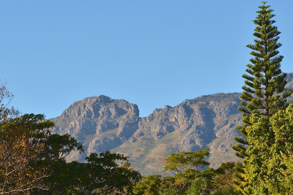 Villa Honeysuckle
View surrounding mountains