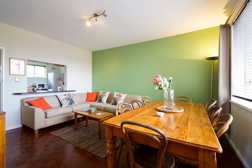 Comfortable lounge, plenty of space to relax after a day exploring the city