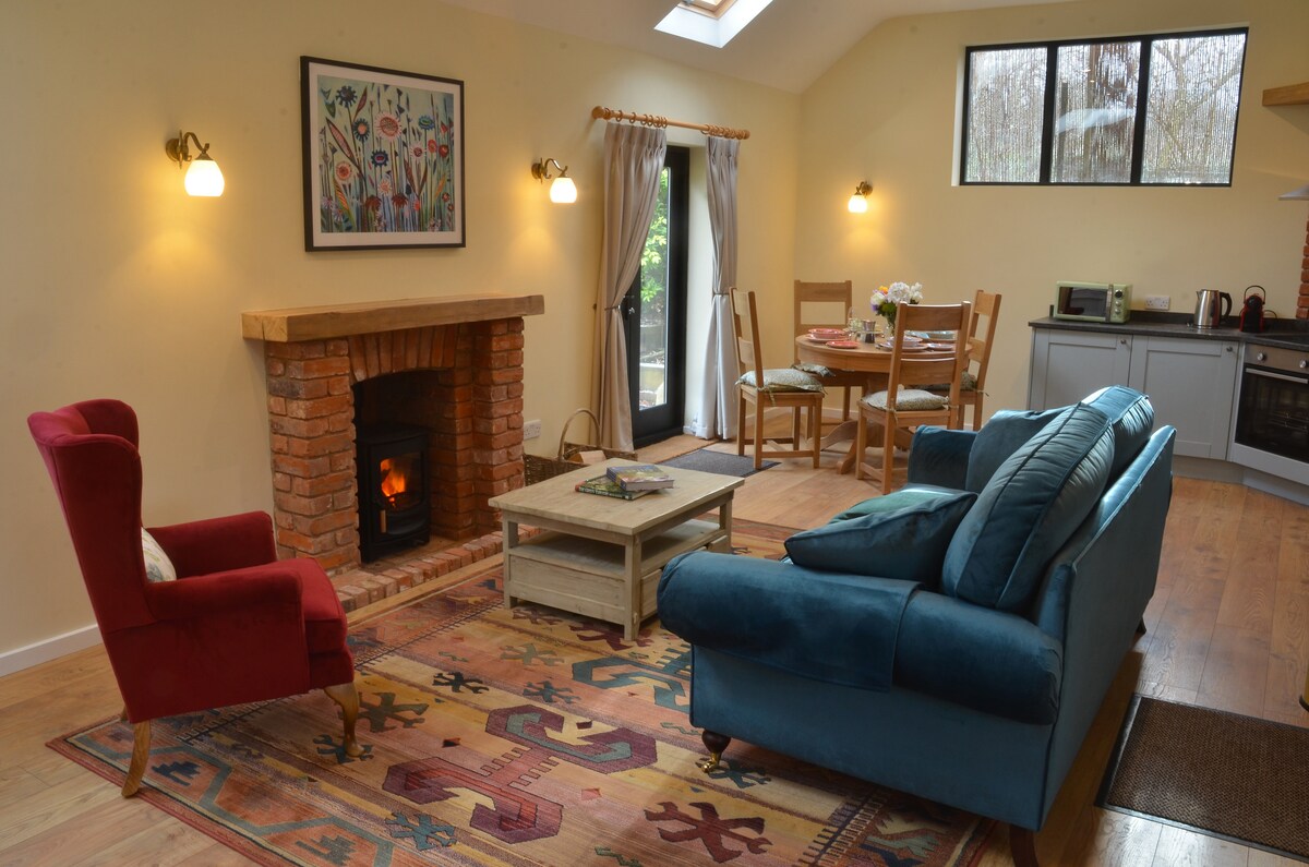 dog friendly cottages with log fire