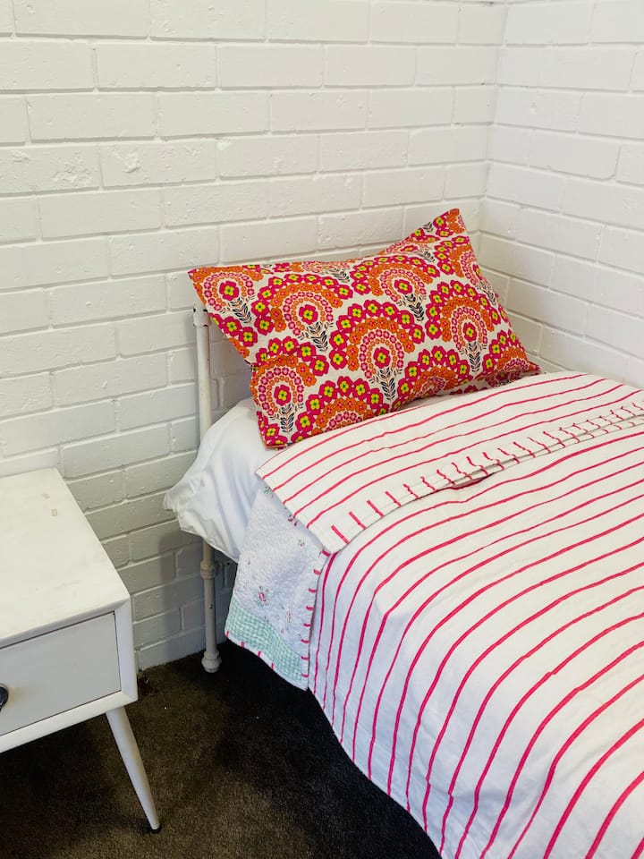 غرفة النوم 1