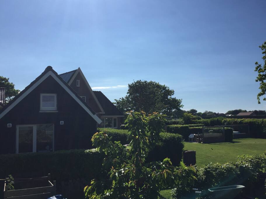 Aremerduin en de tuin erom heen.